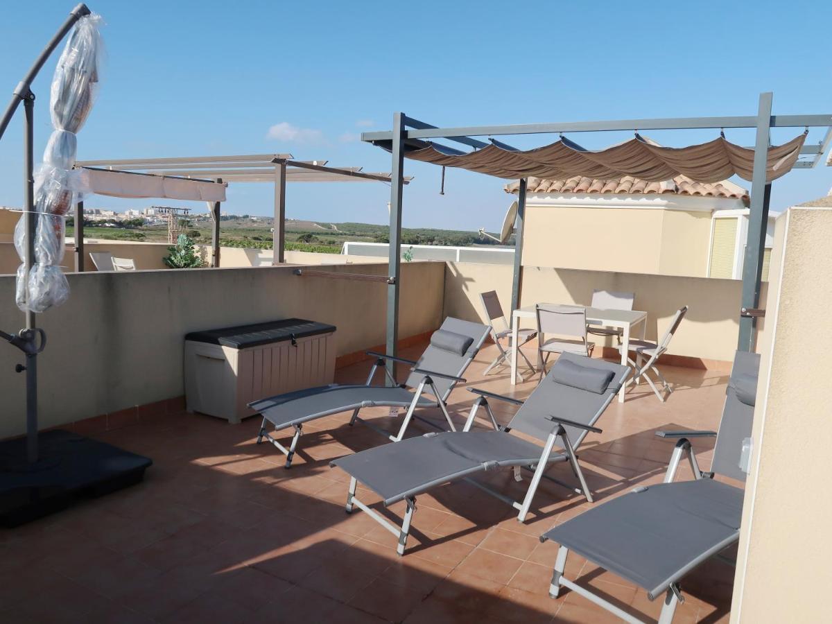 Emilia De La Playa La Mata (Torrevieja) Exterior foto