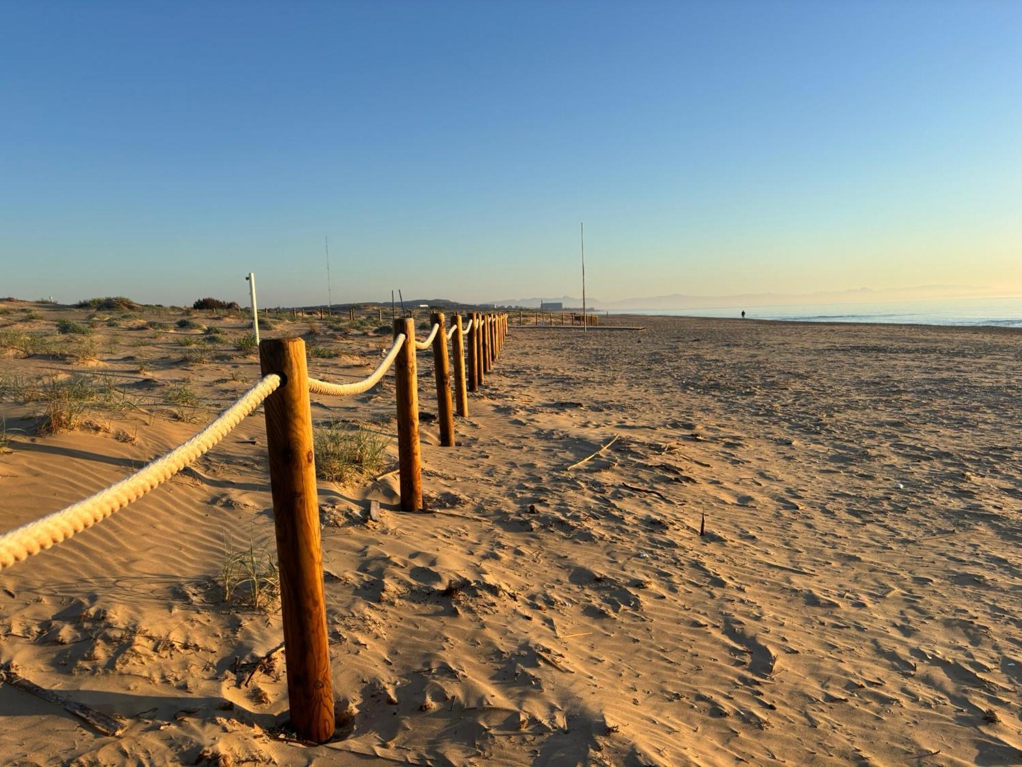 Emilia De La Playa La Mata (Torrevieja) Exterior foto
